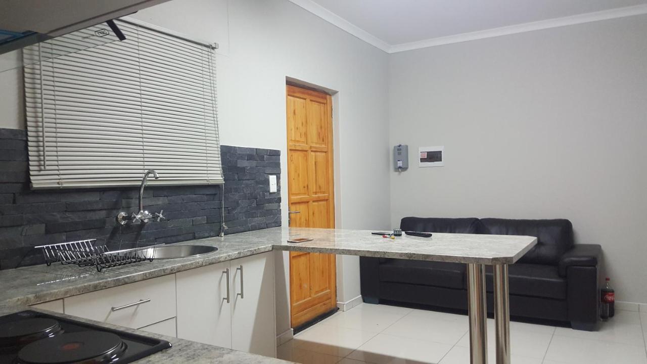 Tuna Self Catering Swakopmund Exteriör bild